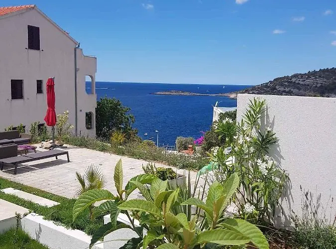 In 39566 Villa Rogoznica (Sibenik-Knin)